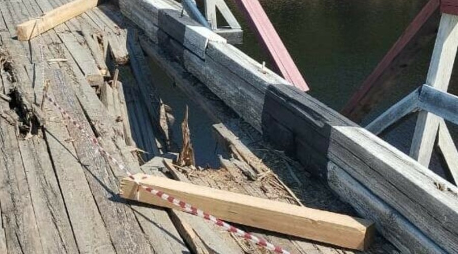 На севере Приамурья разрушается мост, принимаются срочные меры