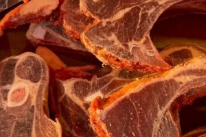 В Благовещенске под видом говядины торговали мясом лошадей