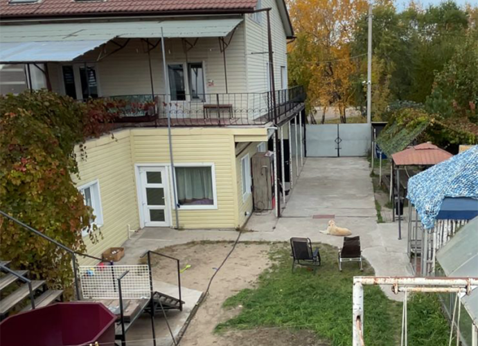 Усадьба.  посуточно коттедж базы отдыха с баней