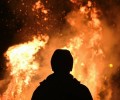 Из-за обиды одна амурчанка положила под дверь дома другой горящую тряпку. Последствия оказались внушительными