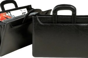 Утеряна сумка с документами (паспорт, права)