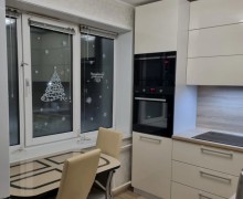 Продаётся 4-комн. квартира, 70.2 м²