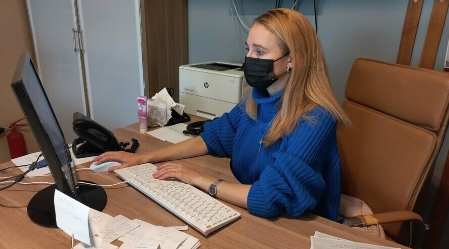 В Благовещенске масочный режим введен повсеместно, в том числе в частных организациях