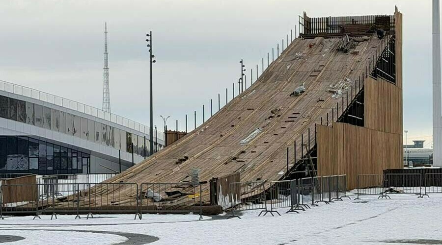 Скоро открытие: мэрия Благовещенска опубликовала правила катания с одной из самых больших тюбинговых горок