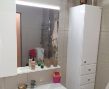 Продаётся 2-комн. квартира, 65 м²