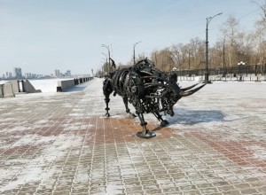 Скульптура «Железный бык»