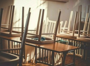 В Благовещенске учеников нескольких школ перевели на дистанционное обучение