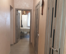 Продаётся 2-комн. квартира, 65 м²