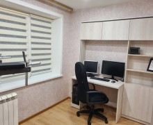 Продаётся 4-комн. квартира, 70.2 м²