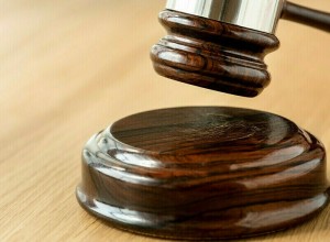Иностранец пытался замаскировать драгметаллы под ювелирные изделия и вывезти из Благовещенска