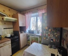 Продаётся 3-комн. квартира, 55.8 м²