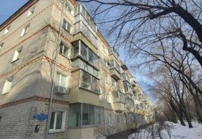 Продаётся 3-комн. квартира, 55.8 м²